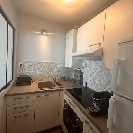 2* Avec Balcon Face A La Mer, Ascenseur, Proche Et Commerces, 2 Pers. - Fr-1-197-387 Apartment Les Sables-d'Olonne